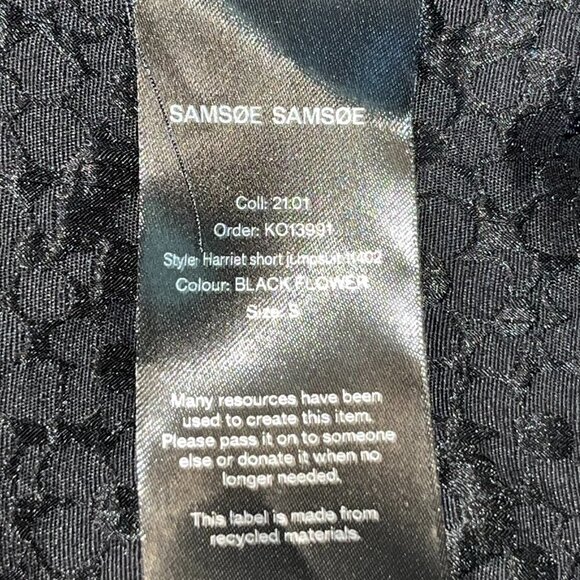 SAMSOE HARRIET SHORT PLAYSUIT JUMPSUIT ROMPER in BLACK FLOWER BALLOON SLEEVES -S - Picture 14 of 16